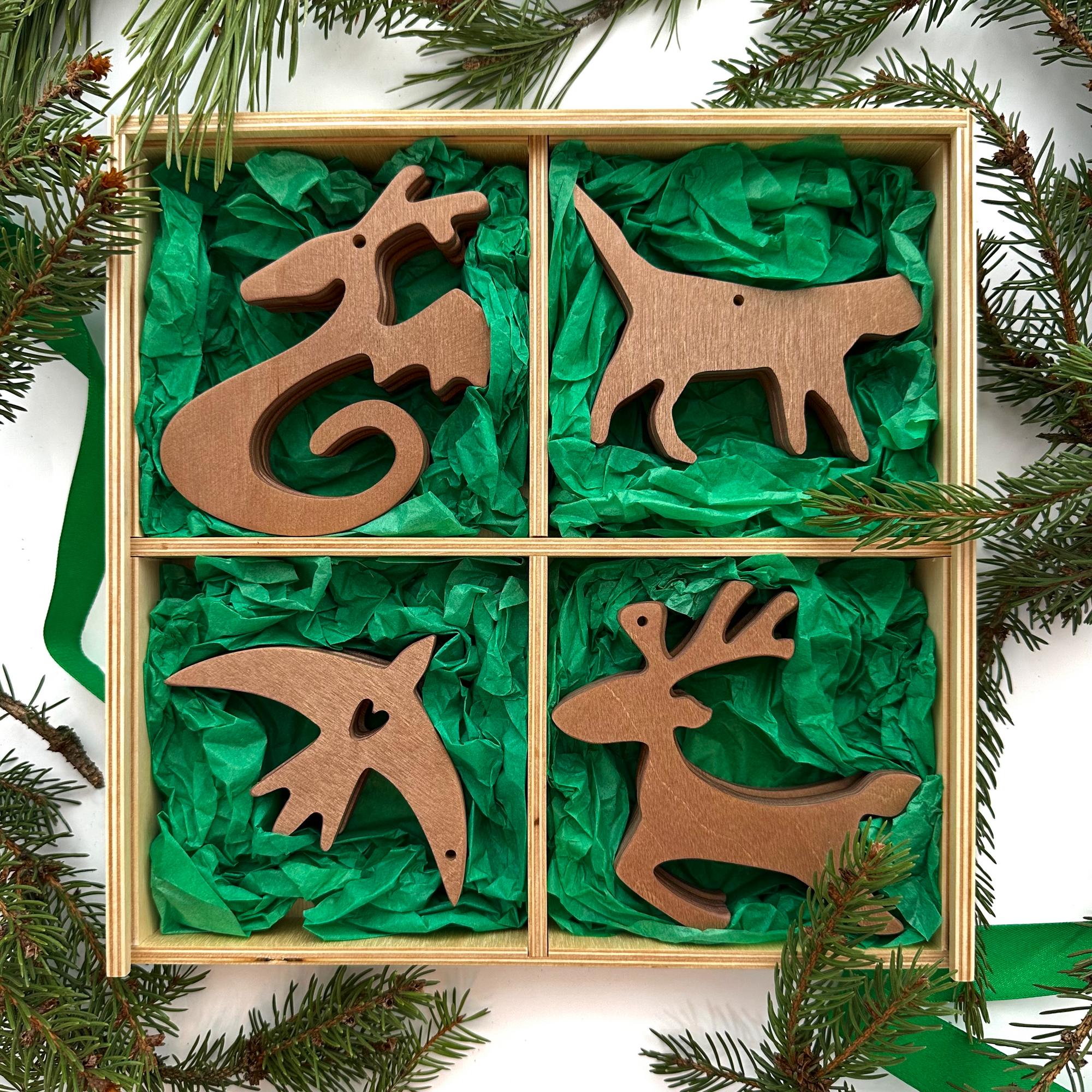 Коллекция "Звери". Деревянные ёлочные игрушки (12 шт в наборе)