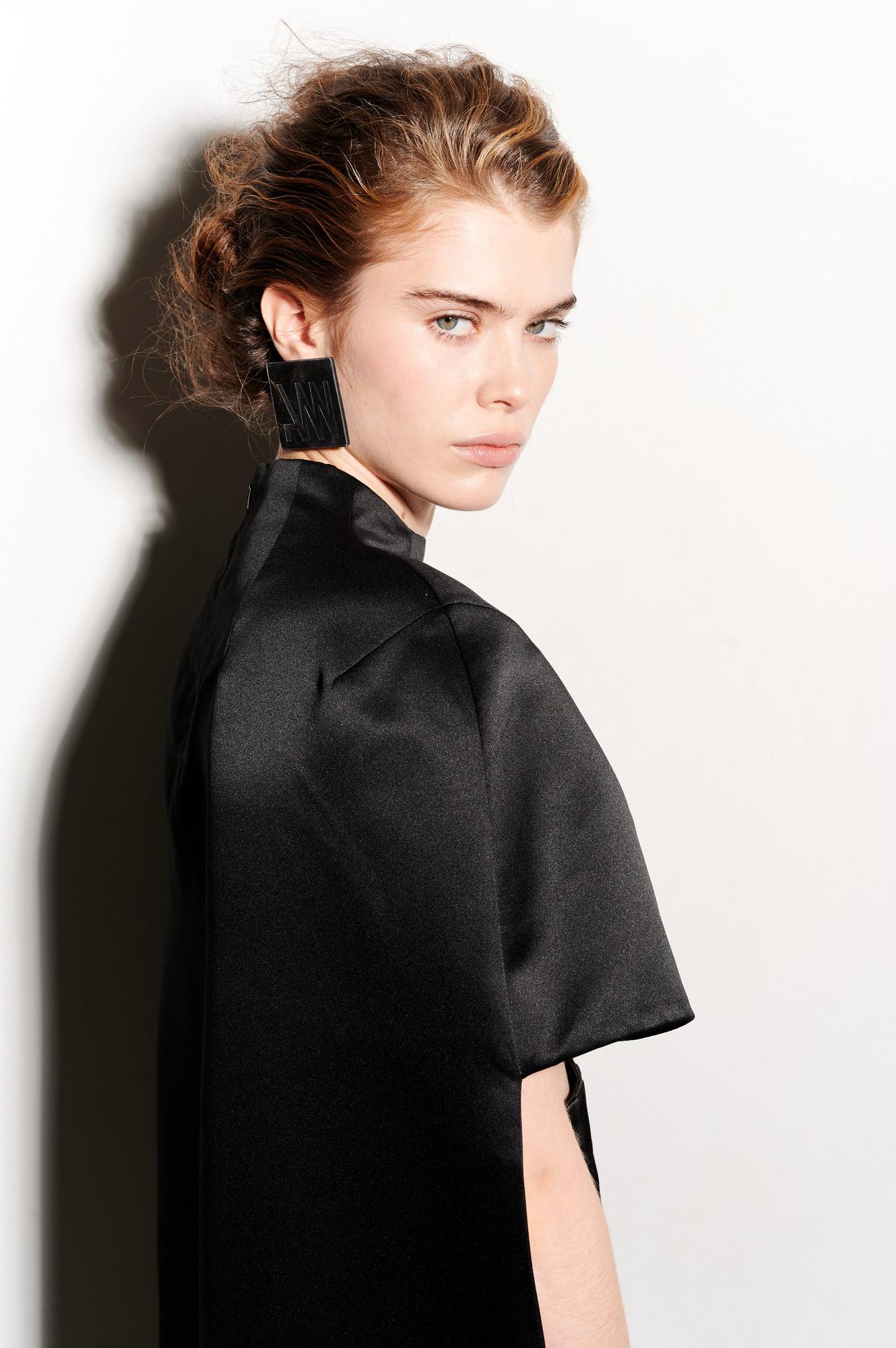 Кейп со шлейфом (под заказ)