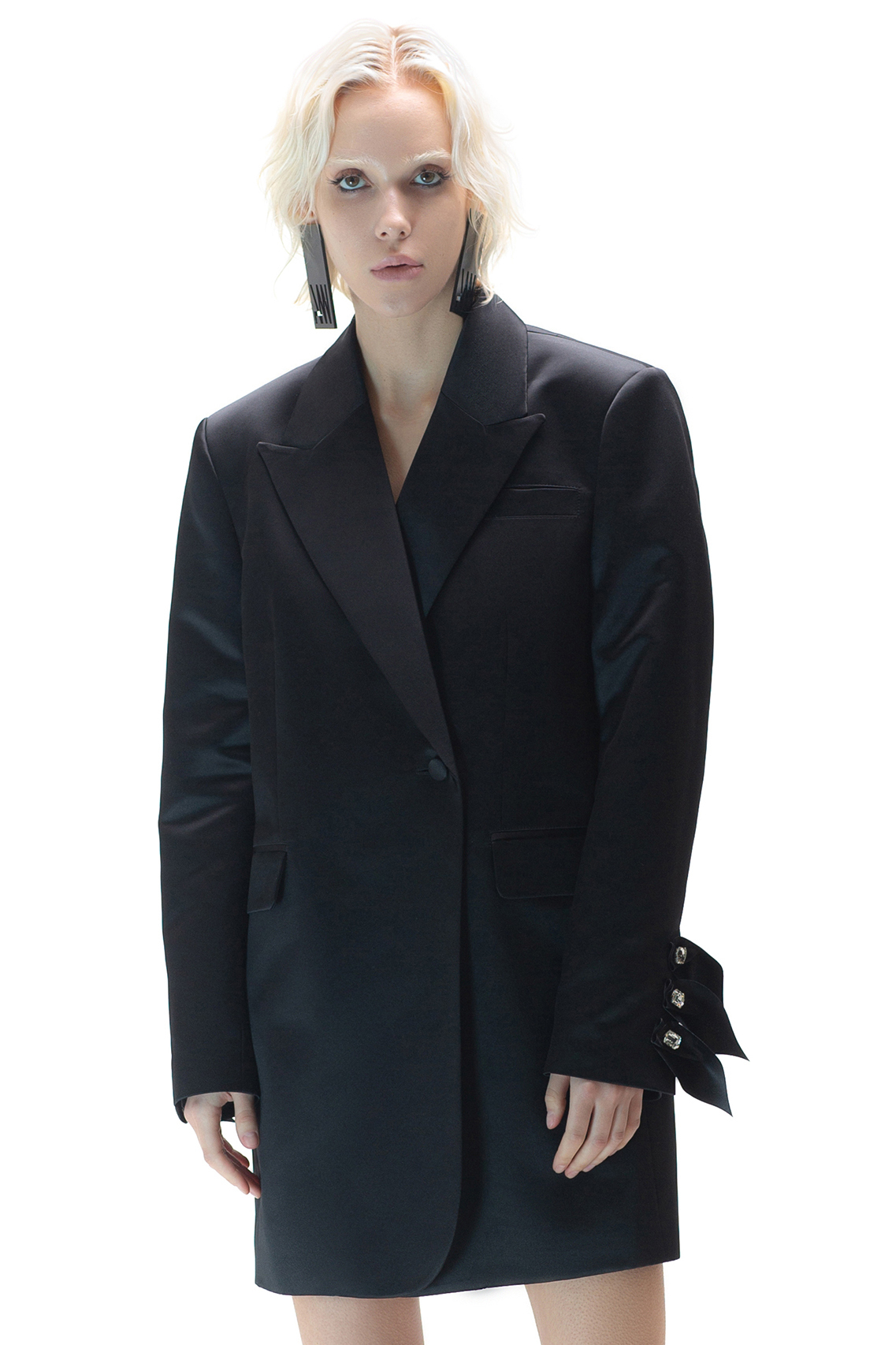 Жакет двубортный прямого силуэта