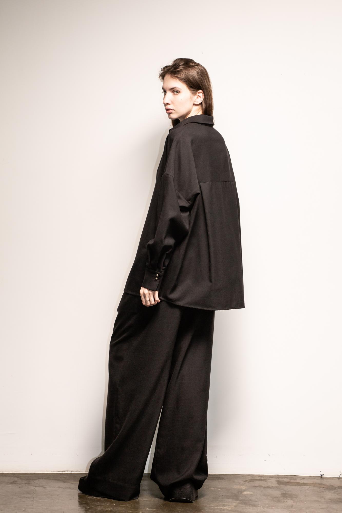 Костюм пижамного кроя