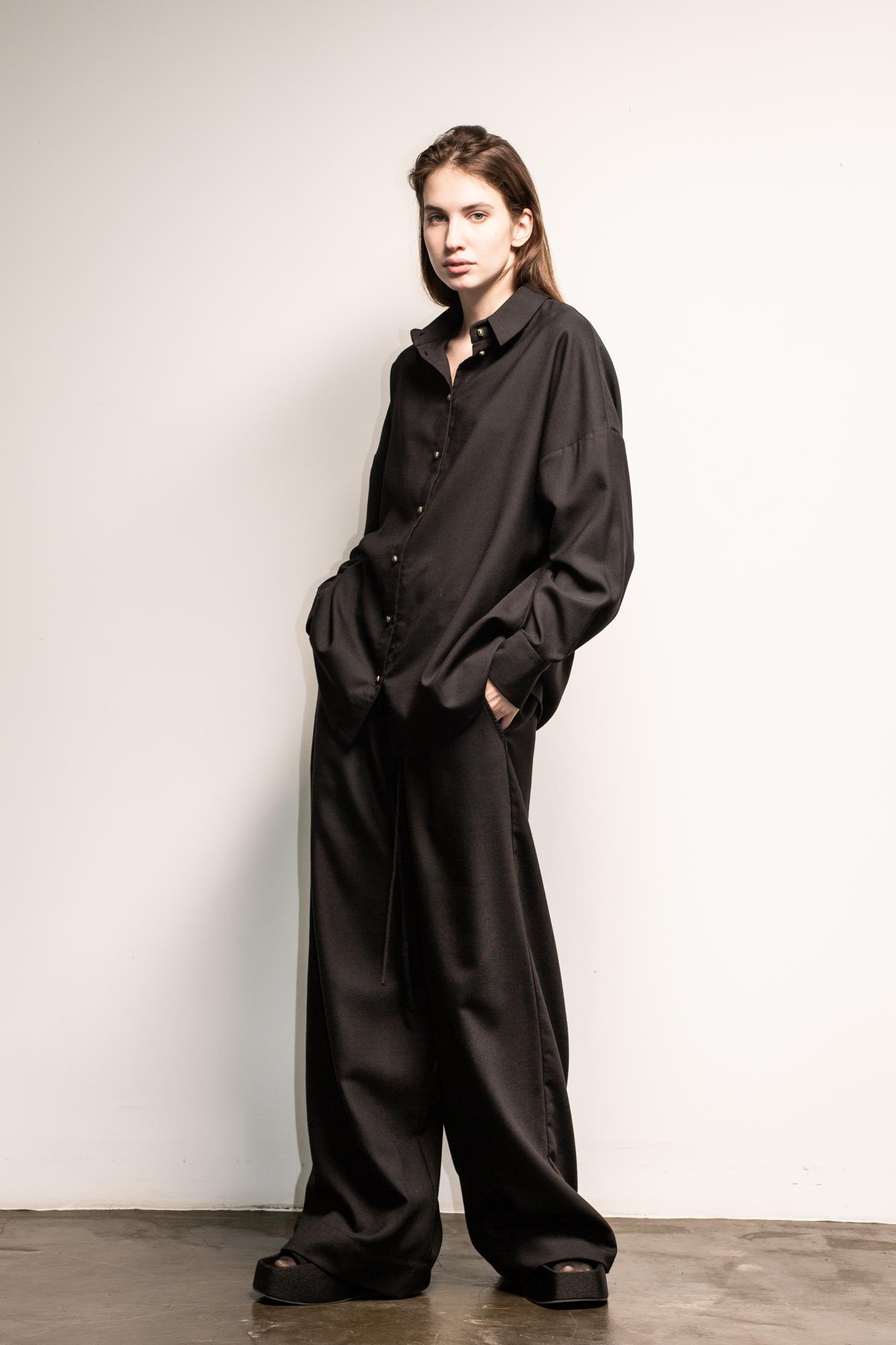 Костюм пижамного кроя