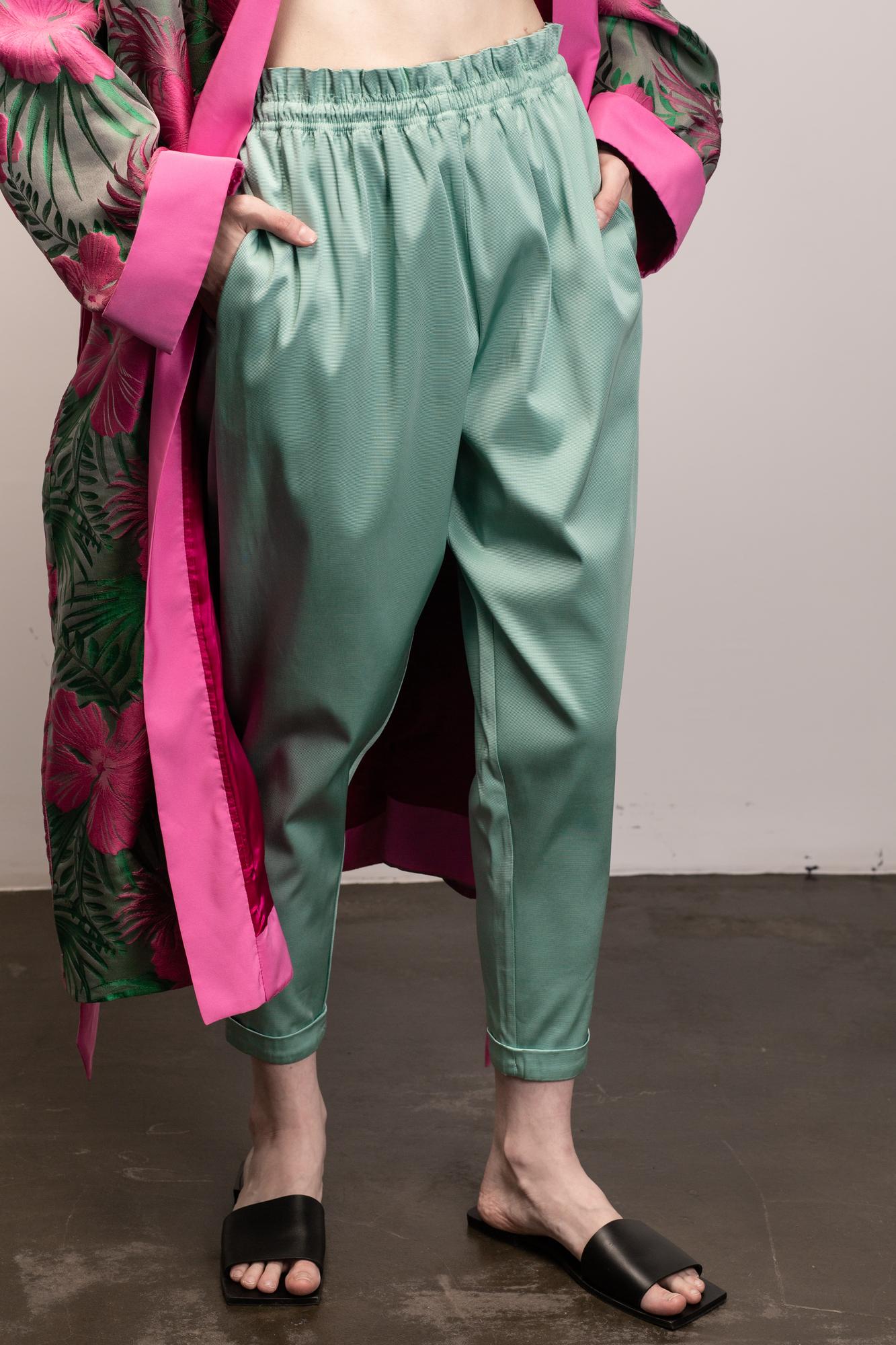 Брюки мятные