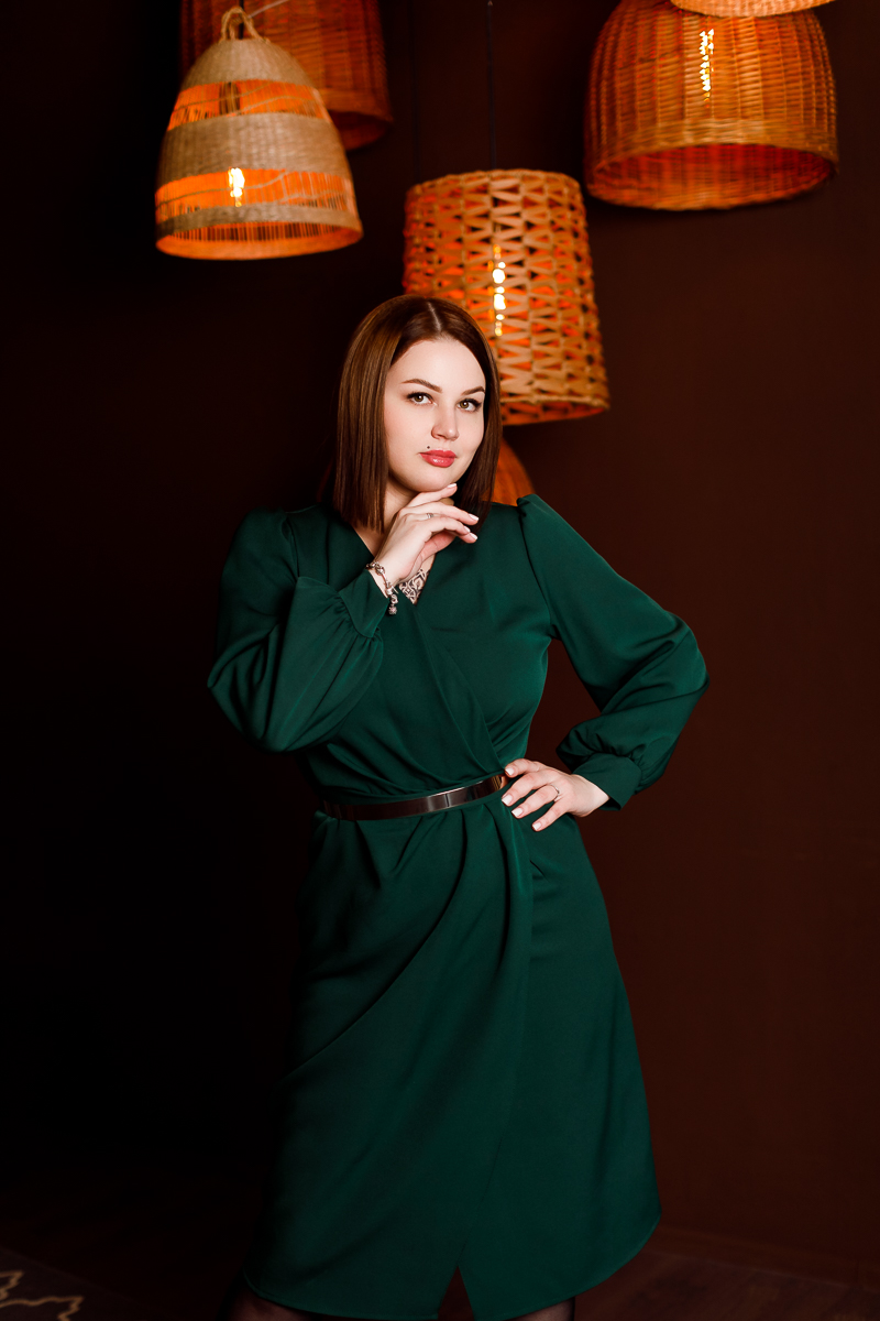 Вечернее платье "Авия" изумруд