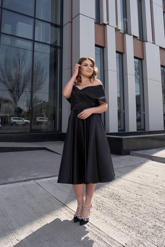 Вечернее платье миди "Одри" black