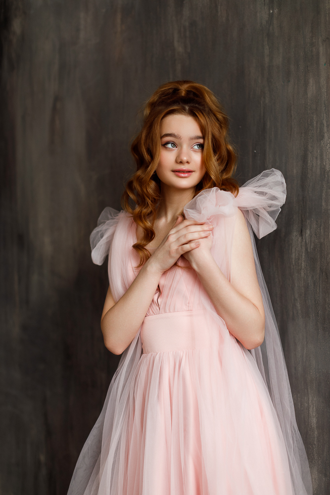 Вечернее платье "Каролина" миди пудра