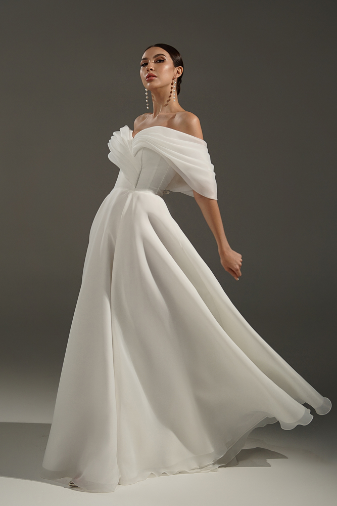 Свадебное платье "Реддисон органза"