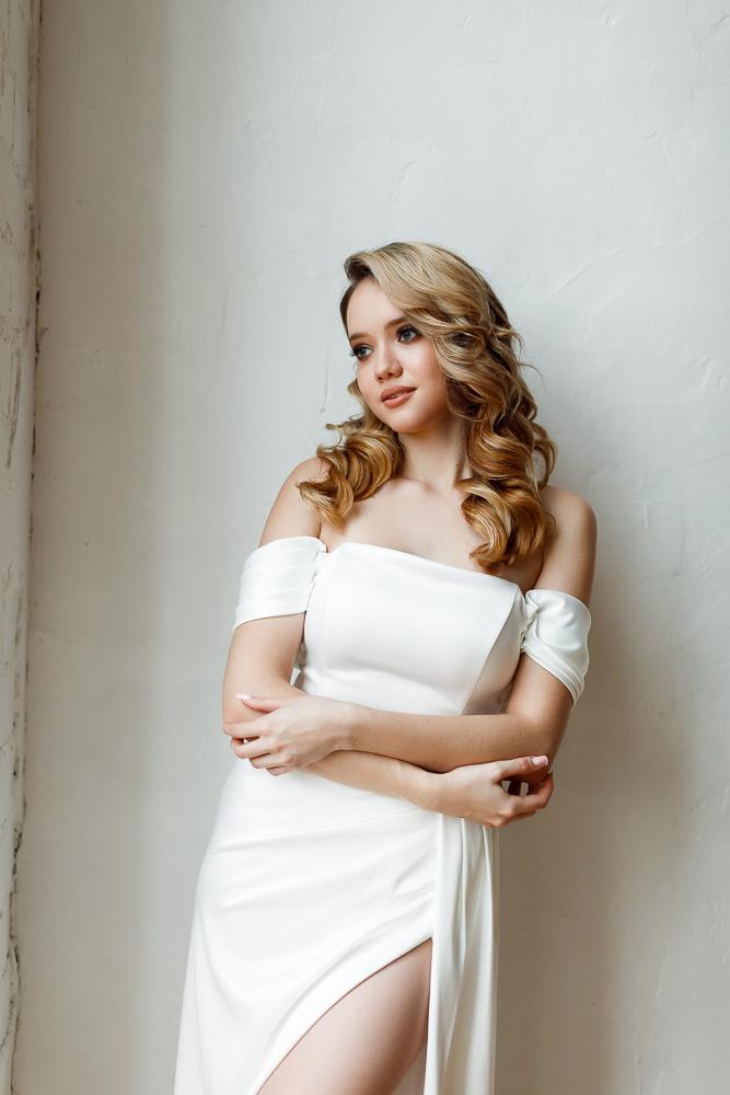 Свадебное платье "Виктори"  white