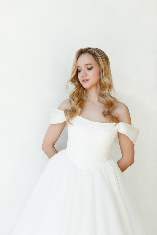 Свадебное платье "Лайла"  white