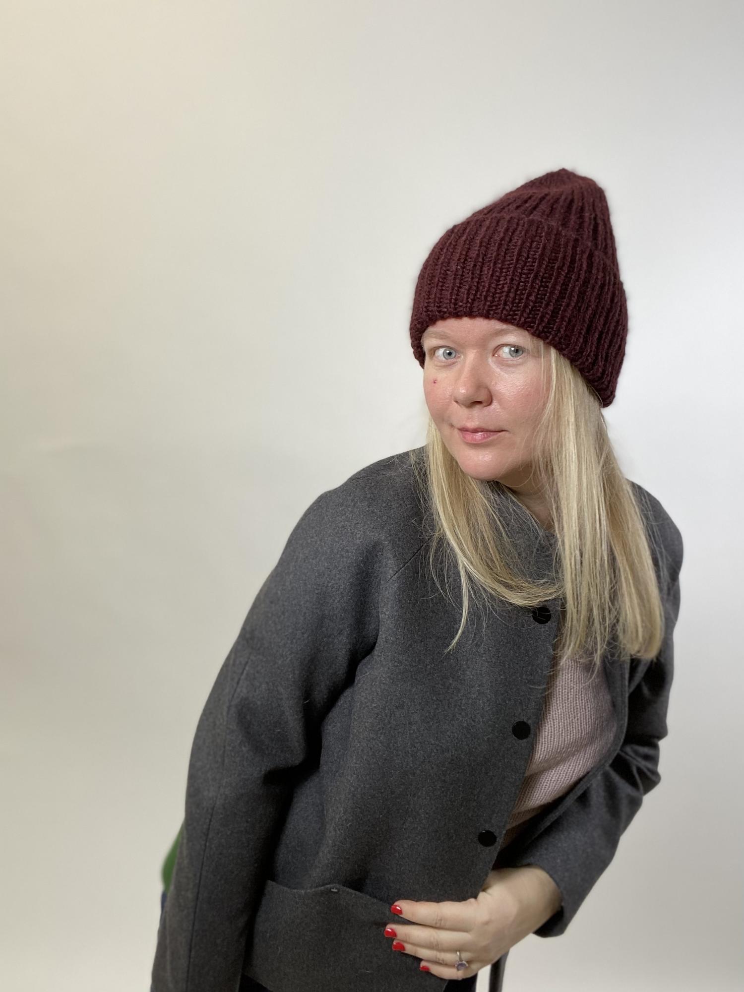 БОРДОВАЯ ШАПКА С ОТВОРОТОМ CHERRY