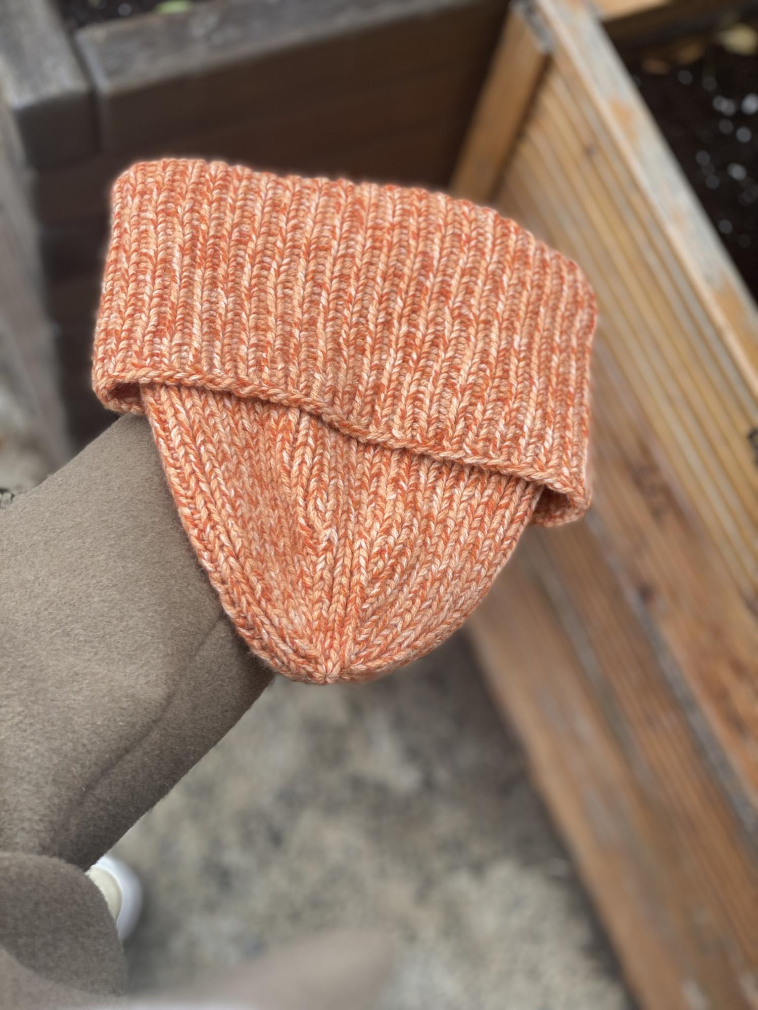 ШАПКА ORANGE CANDIES С ОТВОРОТОМ ИЗ КАШЕМИРА И МЕРИНОСА