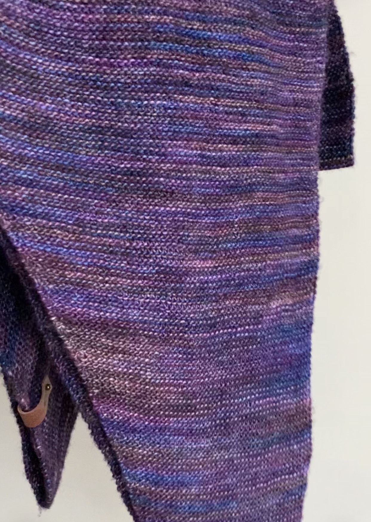 БАКТУС МУЗЫ ИЗ УРУГВАЙСКОГО МЕРИНОСА РУЧНОГО КРАШЕНИЯ