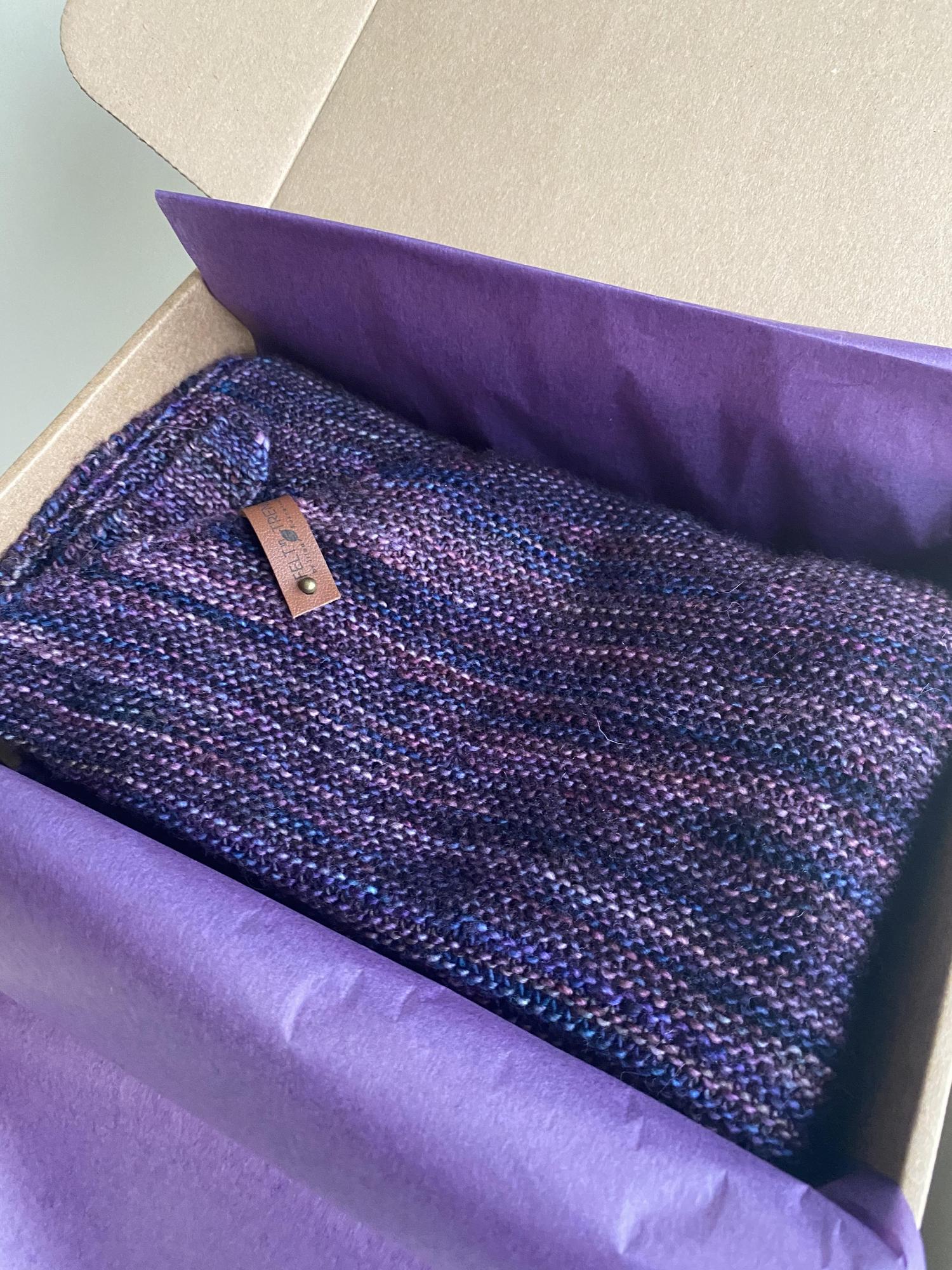 БАКТУС МУЗЫ ИЗ УРУГВАЙСКОГО МЕРИНОСА РУЧНОГО КРАШЕНИЯ