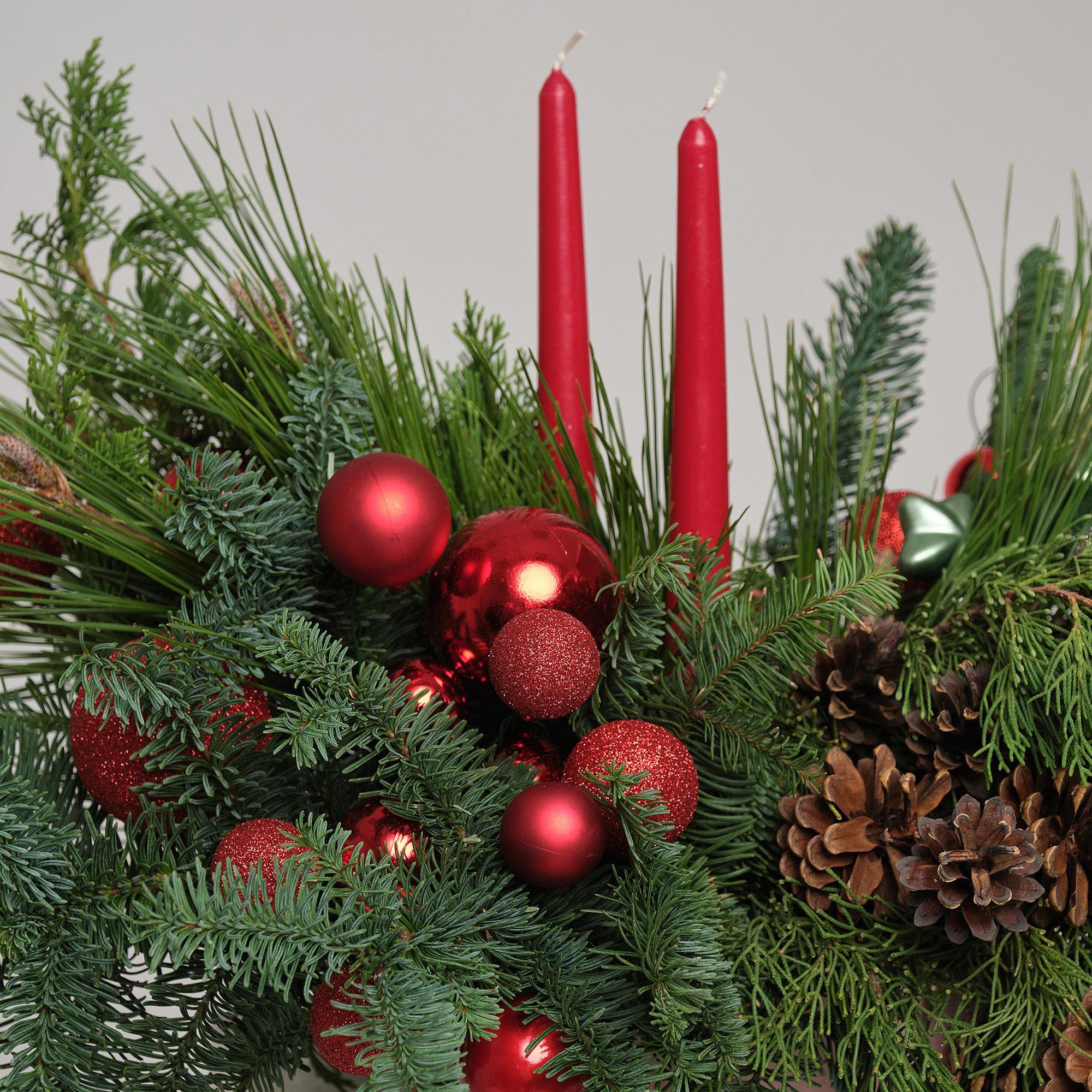 Композиция с античными свечами "Merry Christmas"