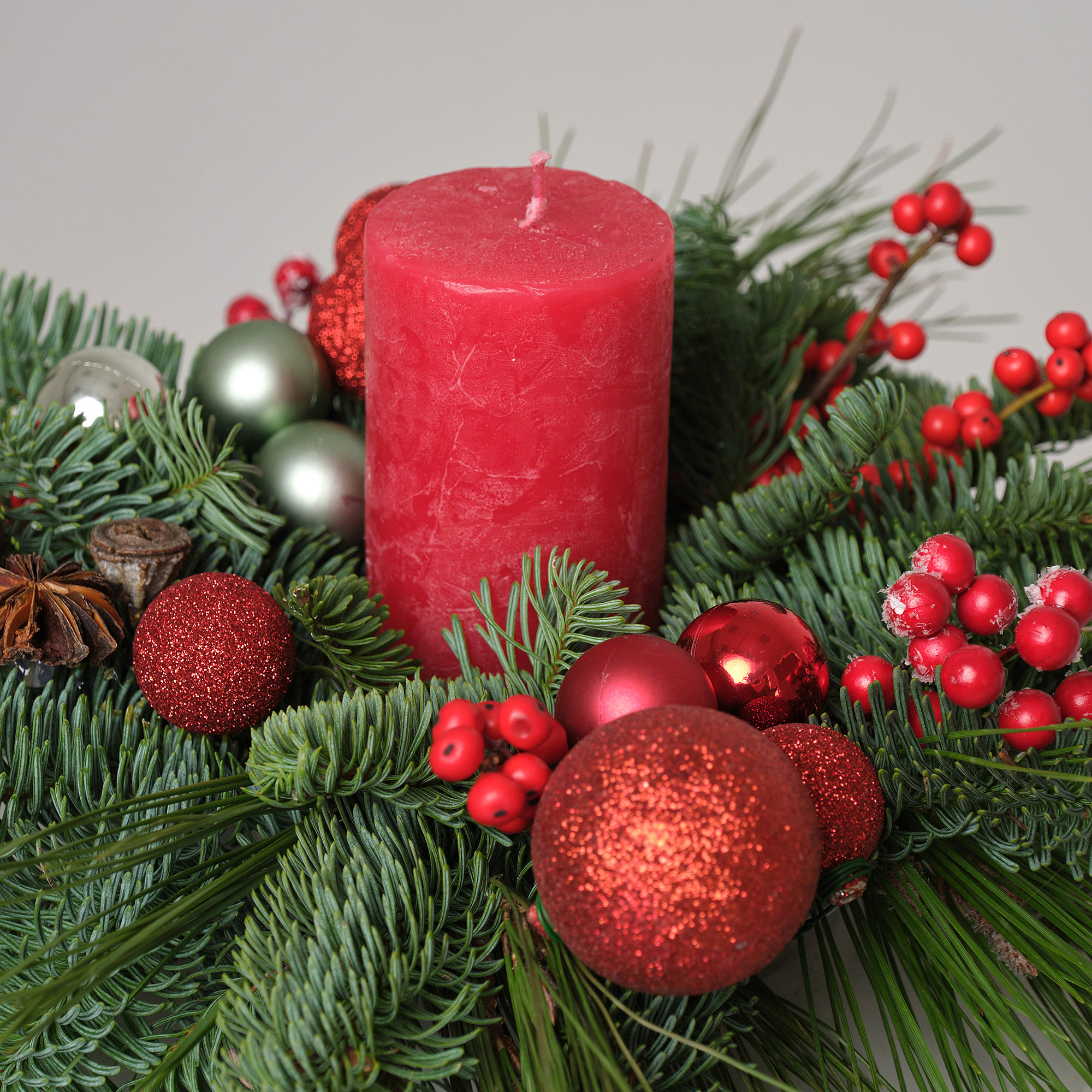 Композиция со свечой "Merry Christmas"