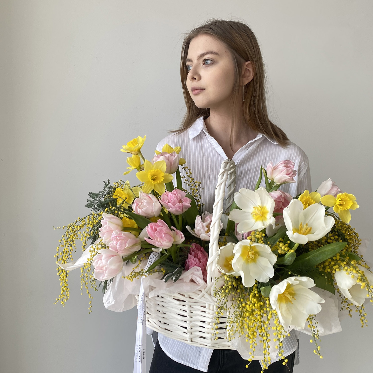 Корзина "Весенняя акварель"