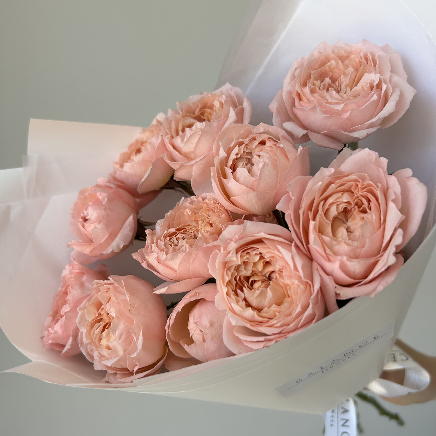 Букет 3 кустовых пионовидных роз