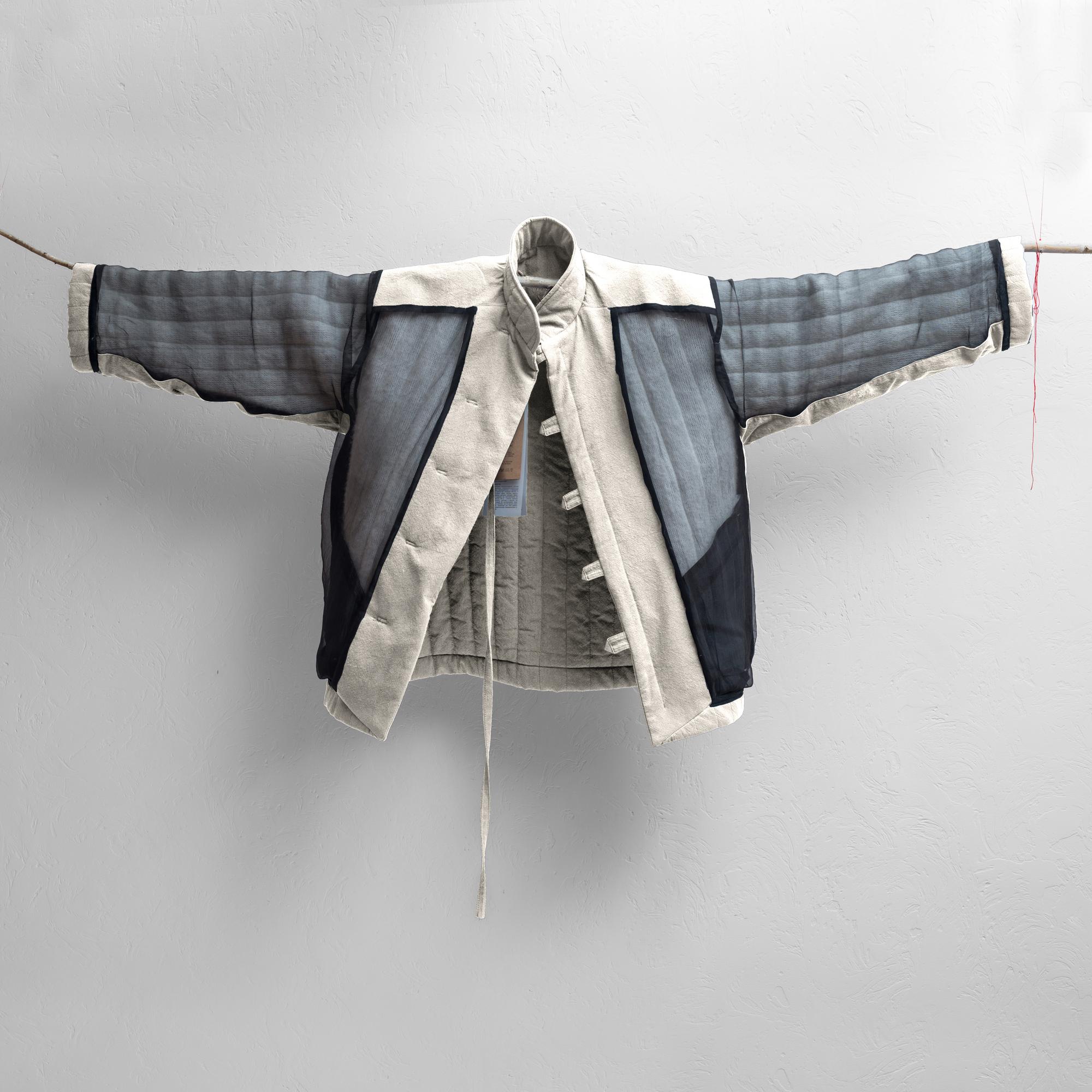 ДВУСТОРОННИЙ ВАТНИК КСЕНИЯ ЧЁРНЫЙ / БЕЛЫЙ