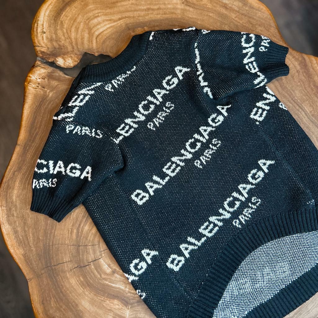 Свитер черный с монограммой Balenciaga