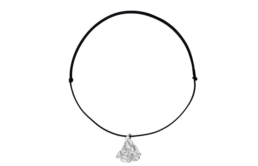 кулон "Инитиум"