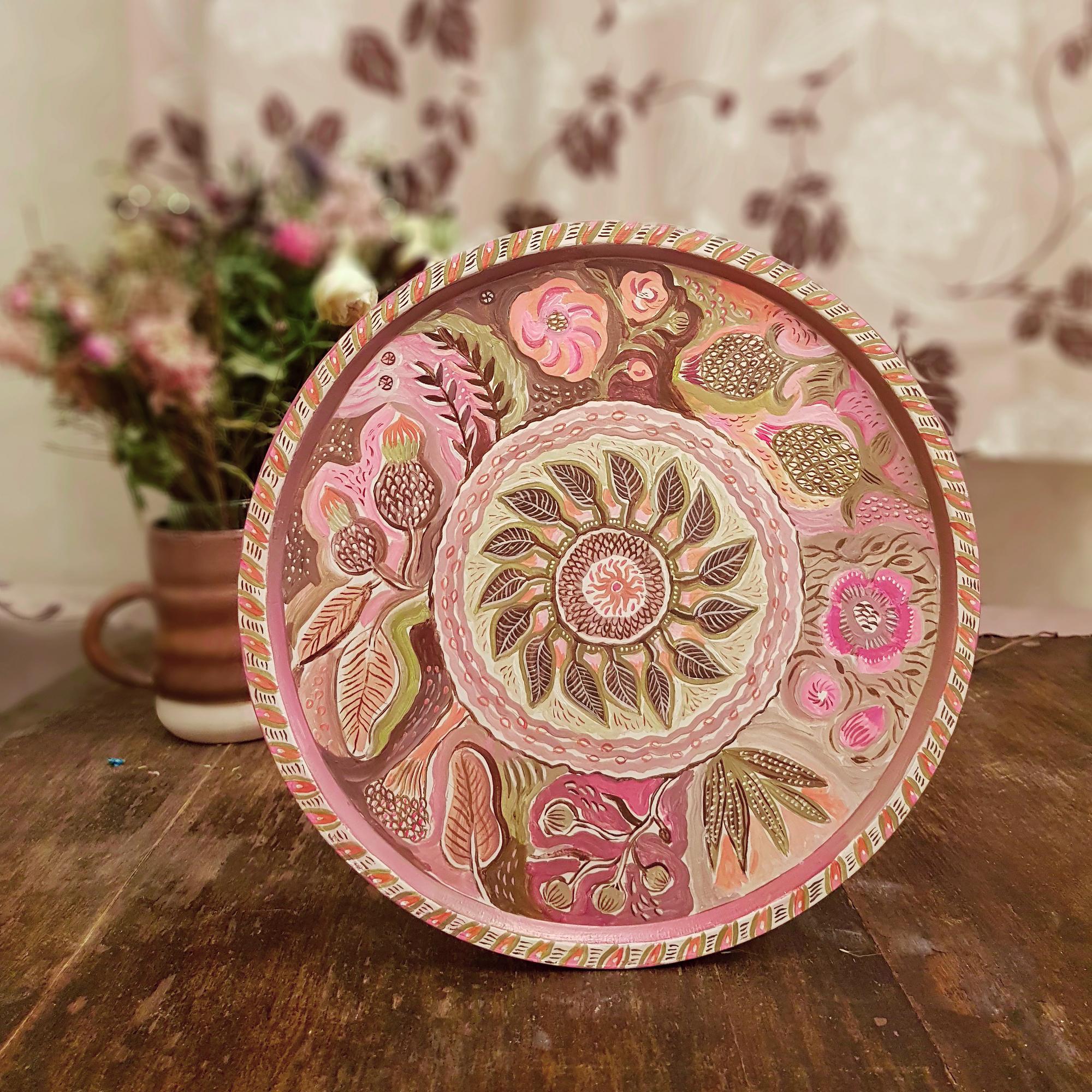 "Может быть, чаю с вареньем?"