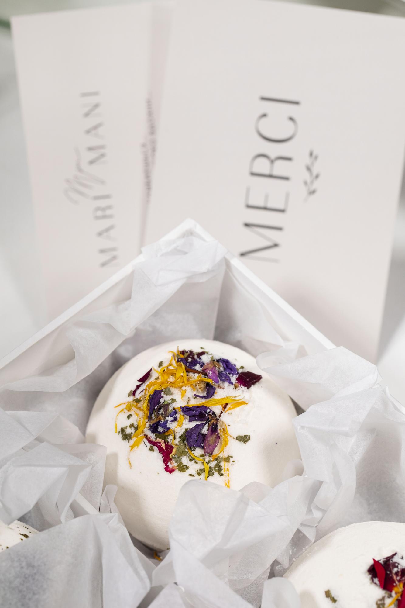 Ароматическая бомбочка для ванны " Я мечтаю"