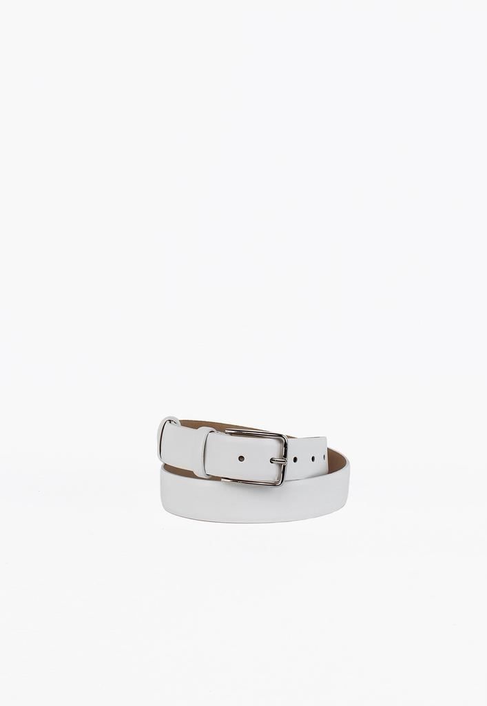 Кожаный ремень в белом цвете