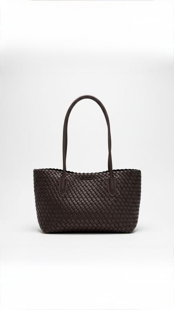 Плетеный мини-шоппер в цвете шоколад