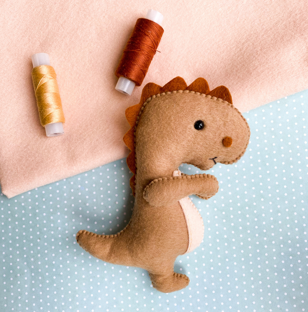 Выкройка PDF + Фото Мастер-класс + ВИДЕО «Динозаврик»