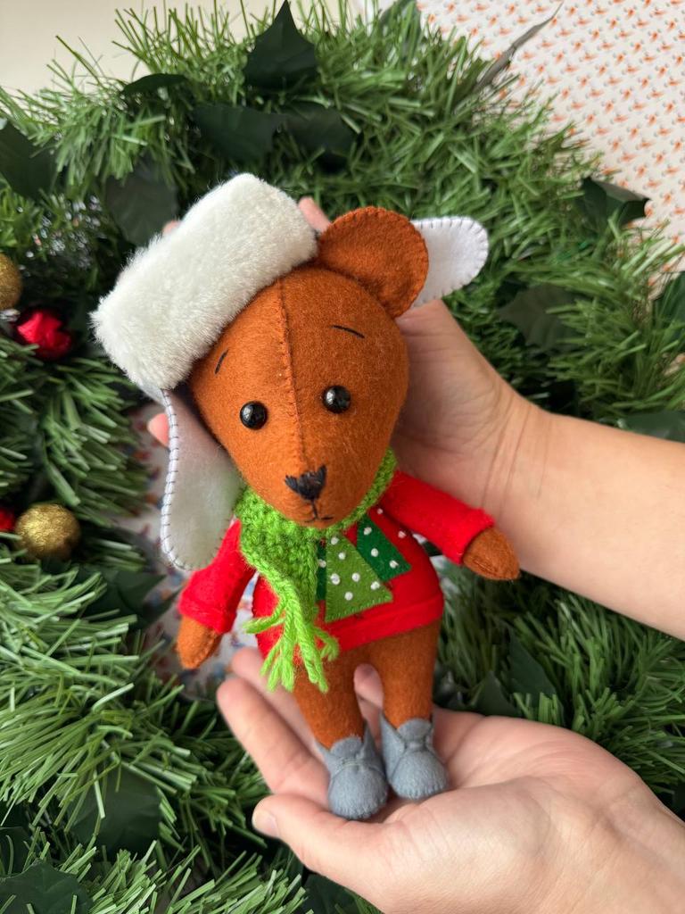 Выкройка PDF + ФОТО и ВИДЕО Мастер-класс  «Мишка в ушанке»