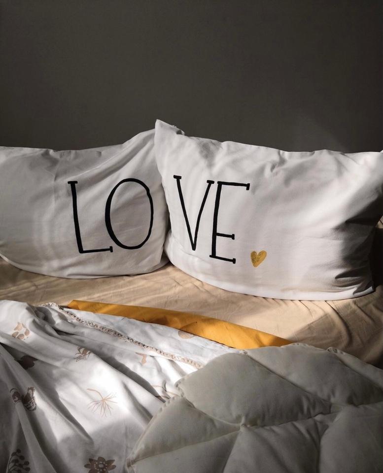 Комплект наволочек LOVE