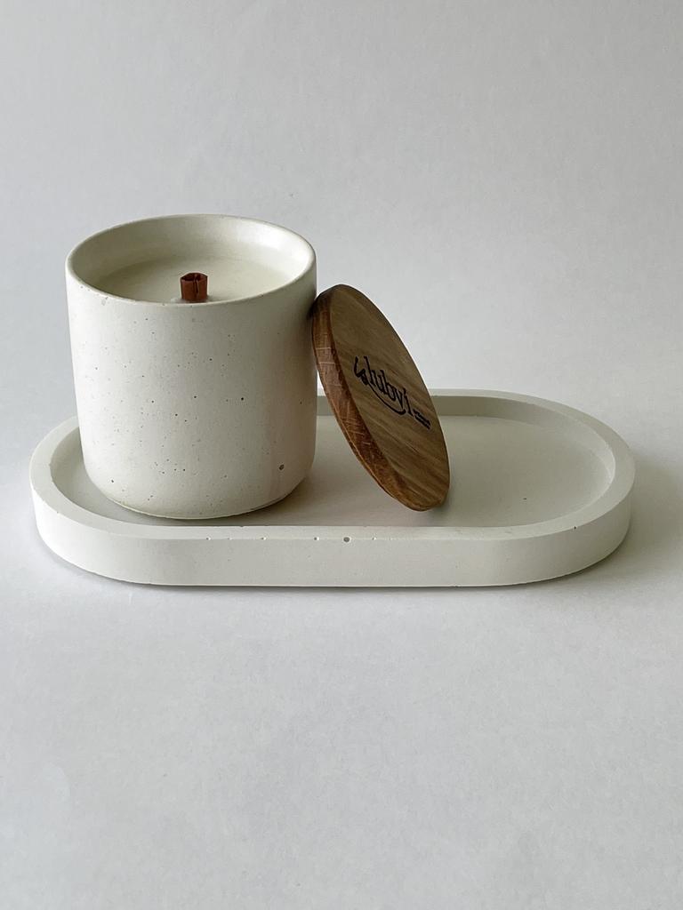 Набор BELAYA GVARDIYA (свеча 180 мл и поднос)