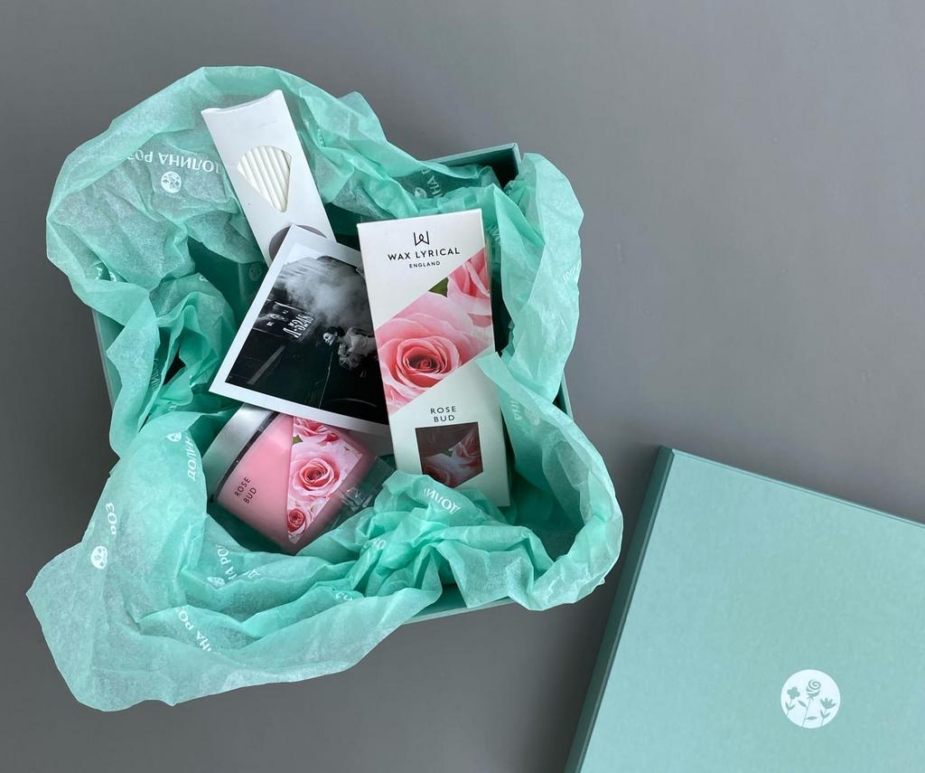 ПОДАРОЧНЫЙ БОКС 02