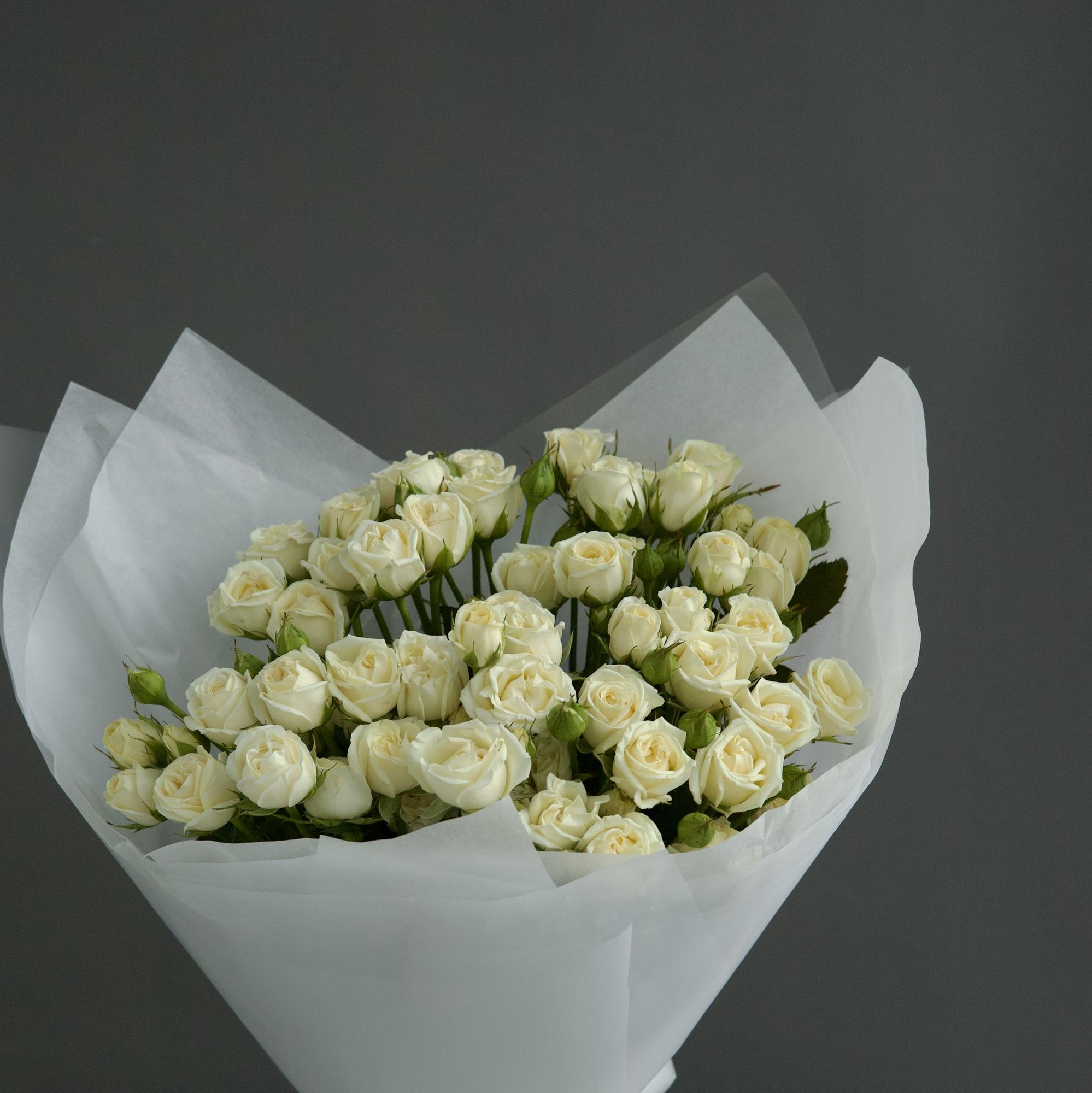 БУКЕТ ИЗ КУСТОВОЙ РОЗЫ БЕЛАРУСЬ