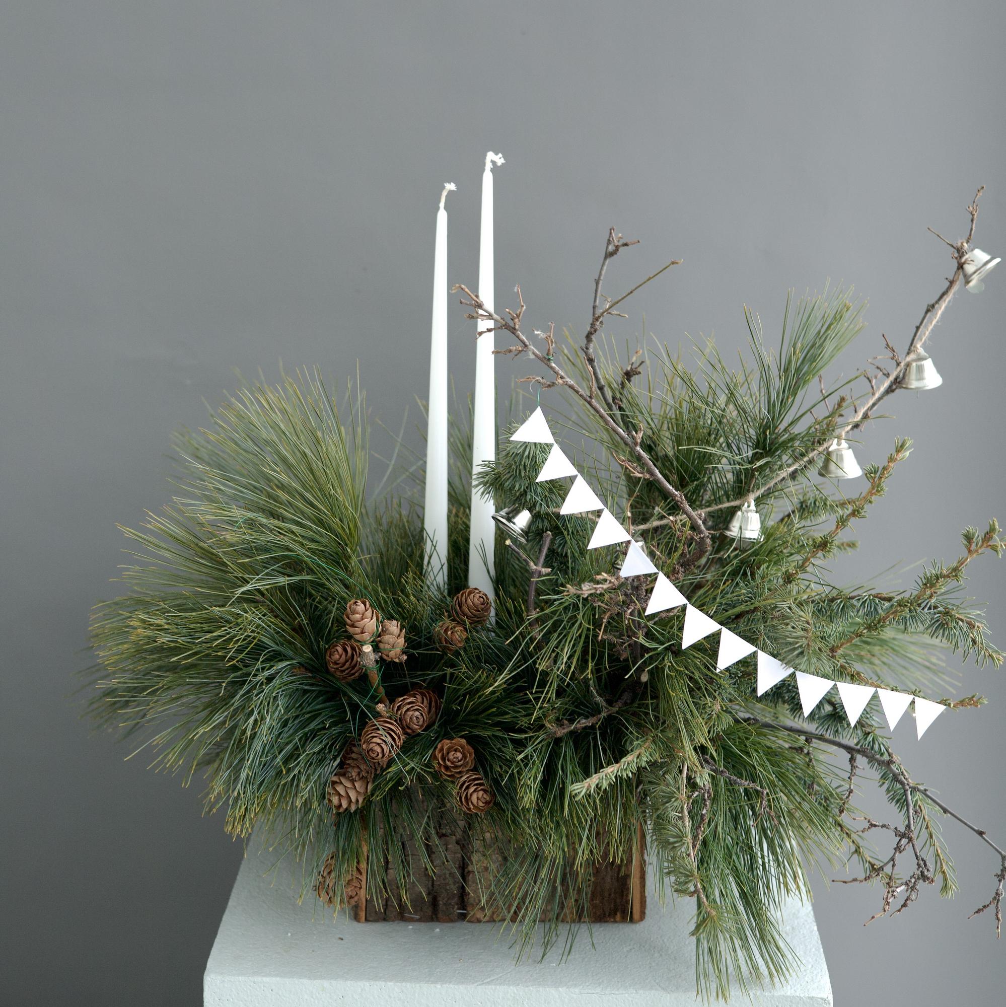 НОВОГОДНЯЯ КОМПОЗИЦИЯ В ДЕРЕВЯННОМ ЯЩИКЕ