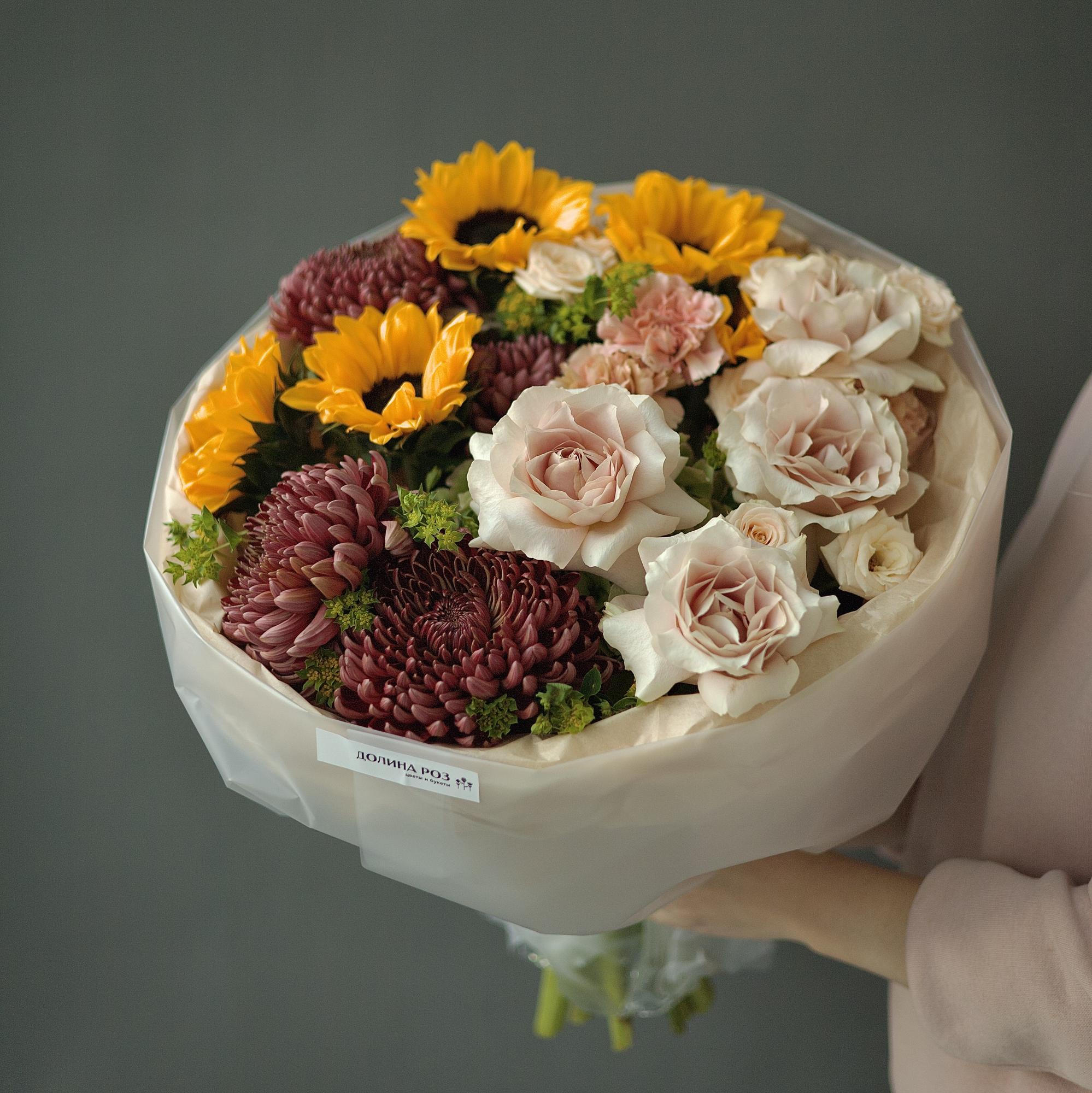 БУКЕТ СБОРНЫЙ С В ЯРКОЙ ГАММЕ