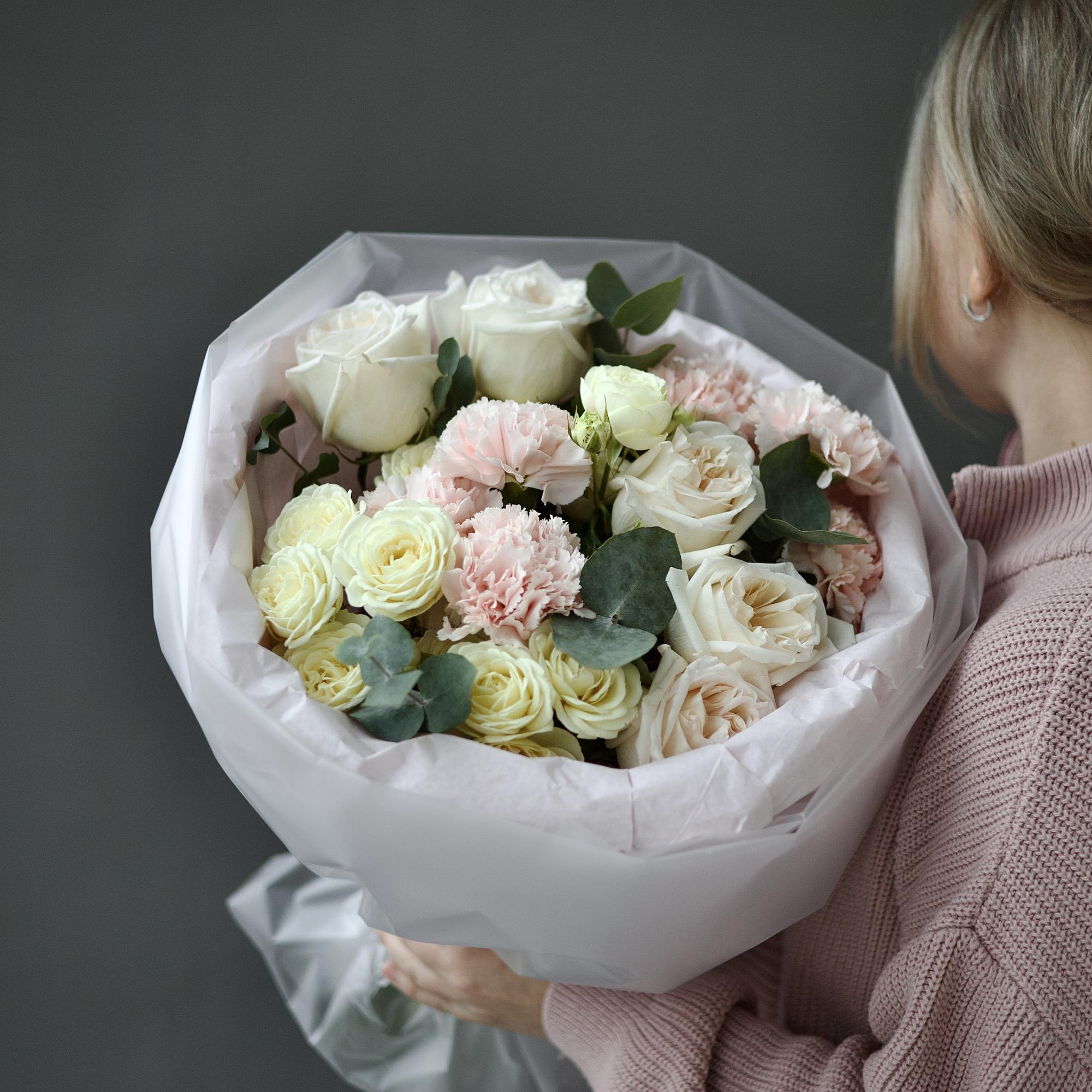 СБОРНЫЙ БУКЕТ В  РОЗОВОЙ ГАММЕ