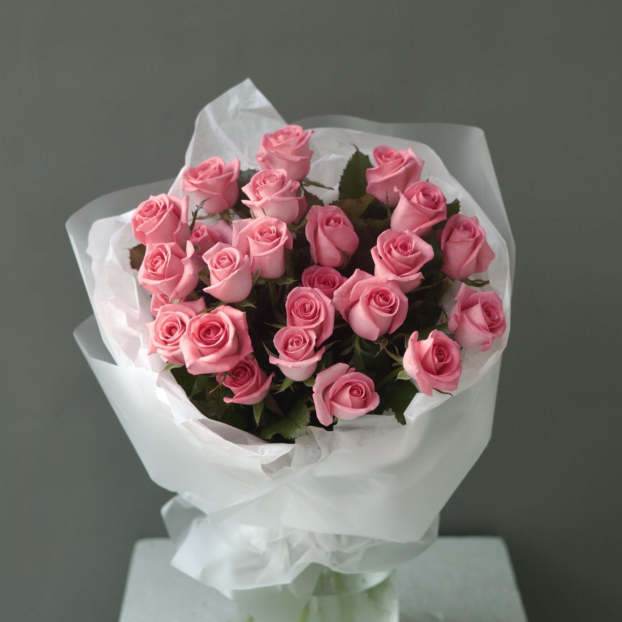 МОНО-БУКЕТ ИЗ 25 РОЗ СОРТА "РЕВИВАЛ"