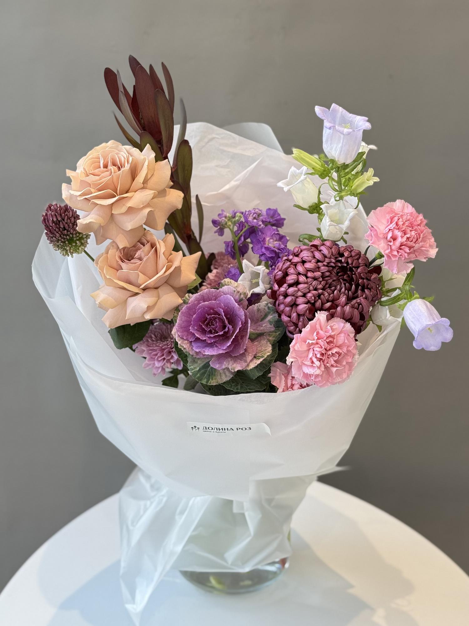 БУКЕТ В СИРЕНЕВОЙ ГАММЕ