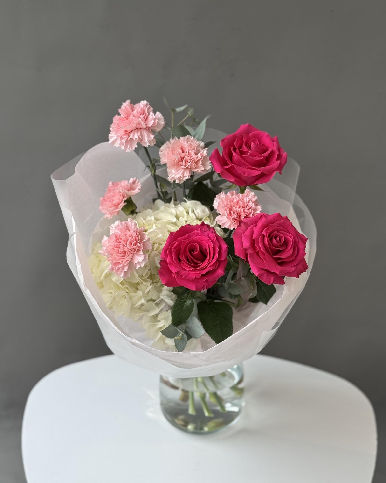 БУКЕТ В ЯРКОЙ ГАММЕ