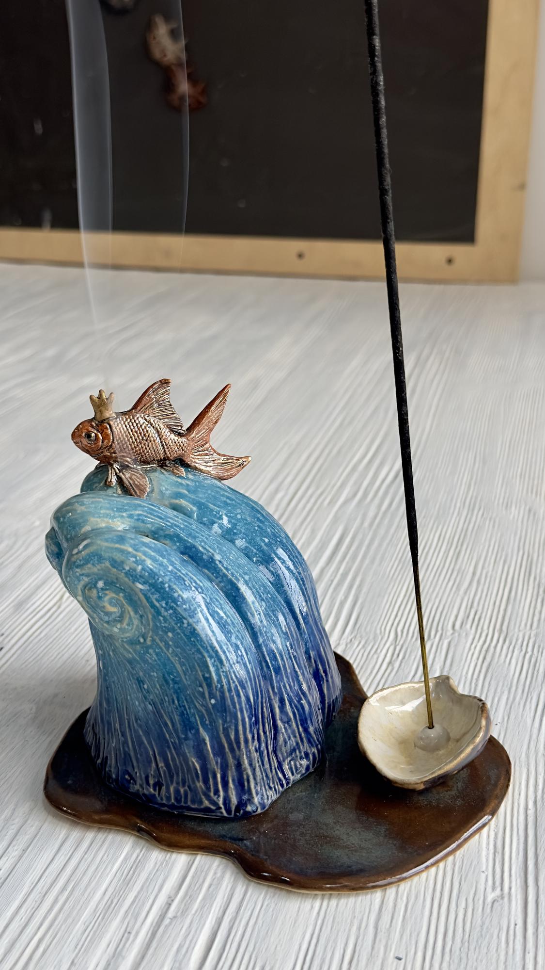 Курильница рыбка золотая