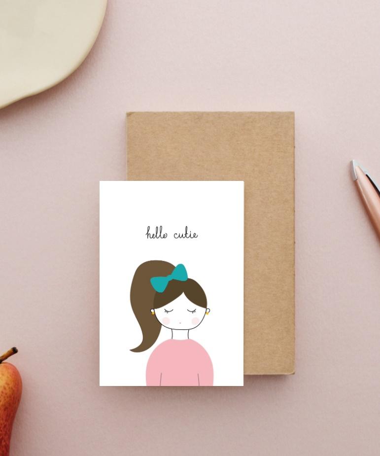 Открытка с милой девочкой "hello cutie"