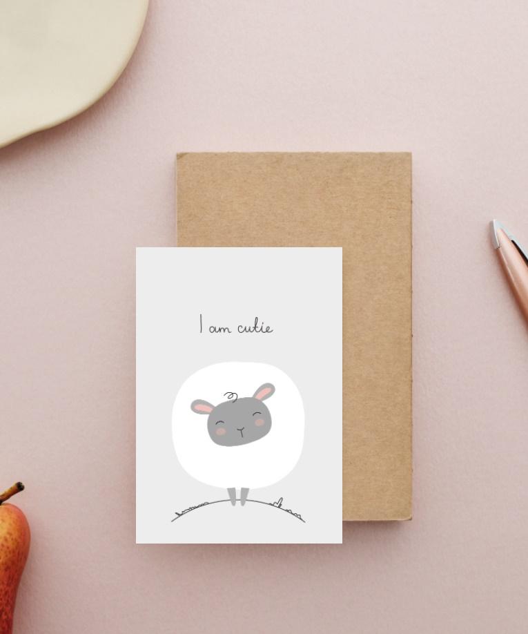 Открытка с милой овечкой "I am cutie"