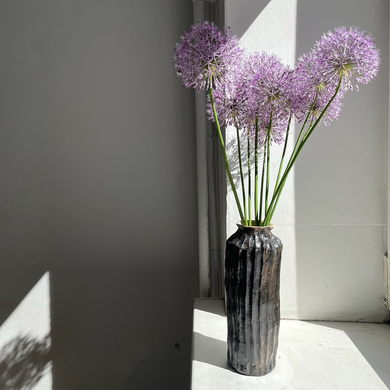 Ваза черная