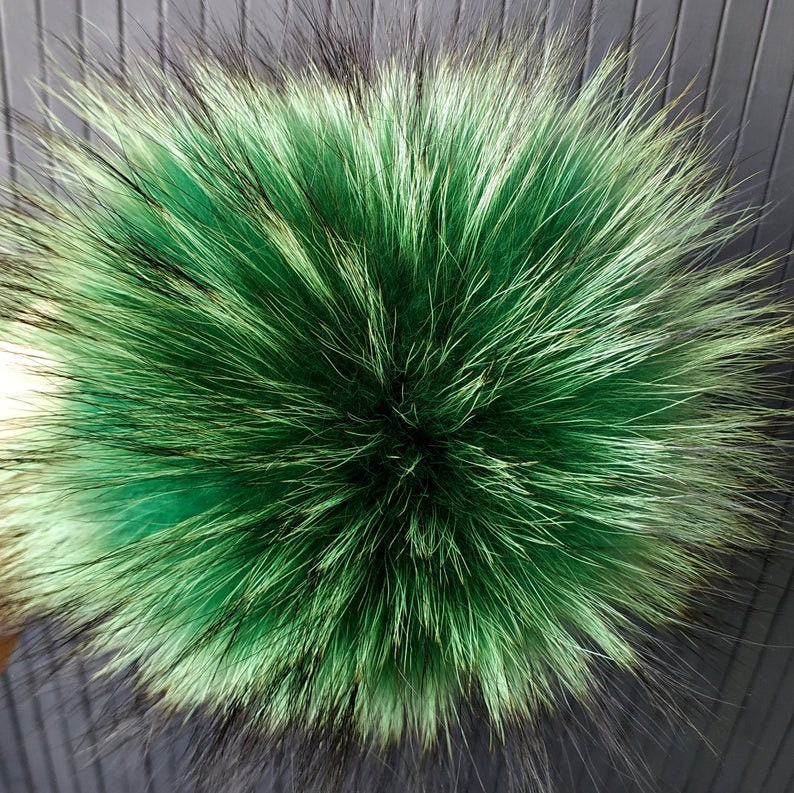 Меховой помпон Енот Зеленый