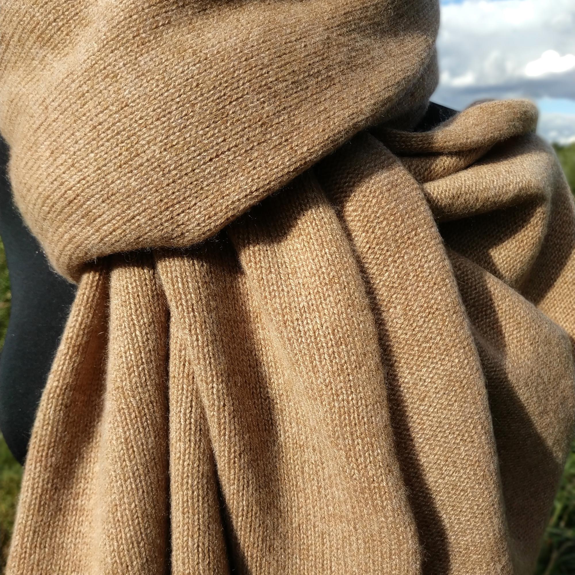 Шарф из 100% кашемира бежевый