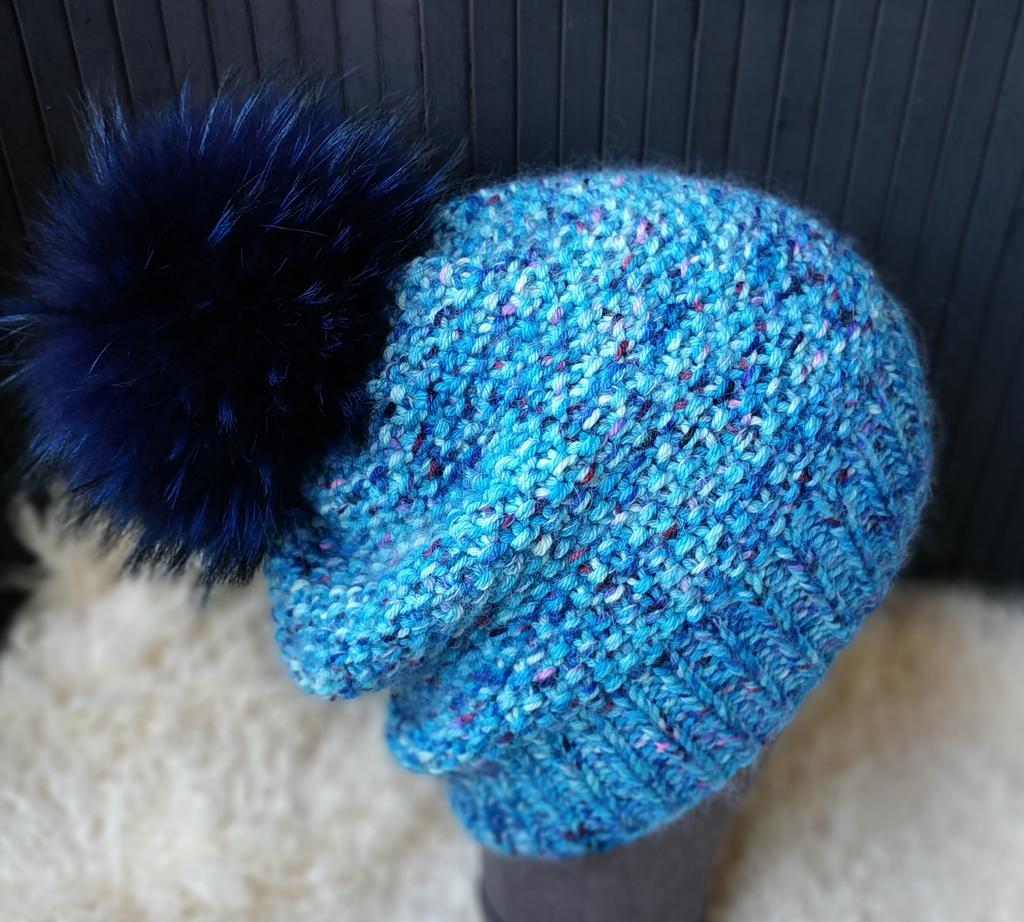 Шапка женская из мериноса и мохера