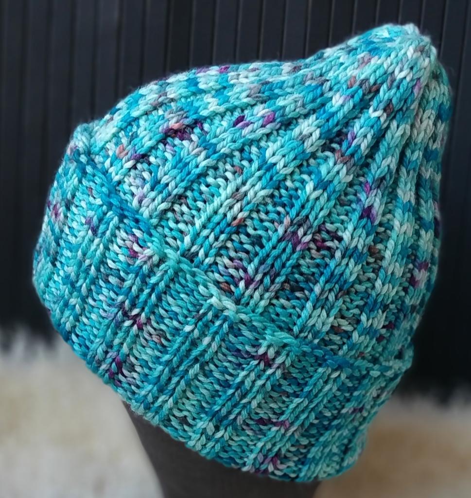 Шапка женская из мериноса Бирюза