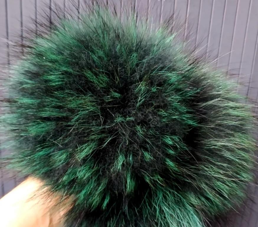 Меховой помпон Енот Темно-Зеленый