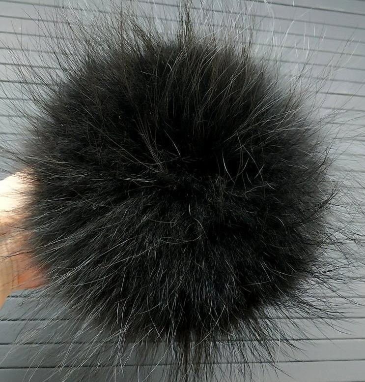 Меховой помпон Енот Черный