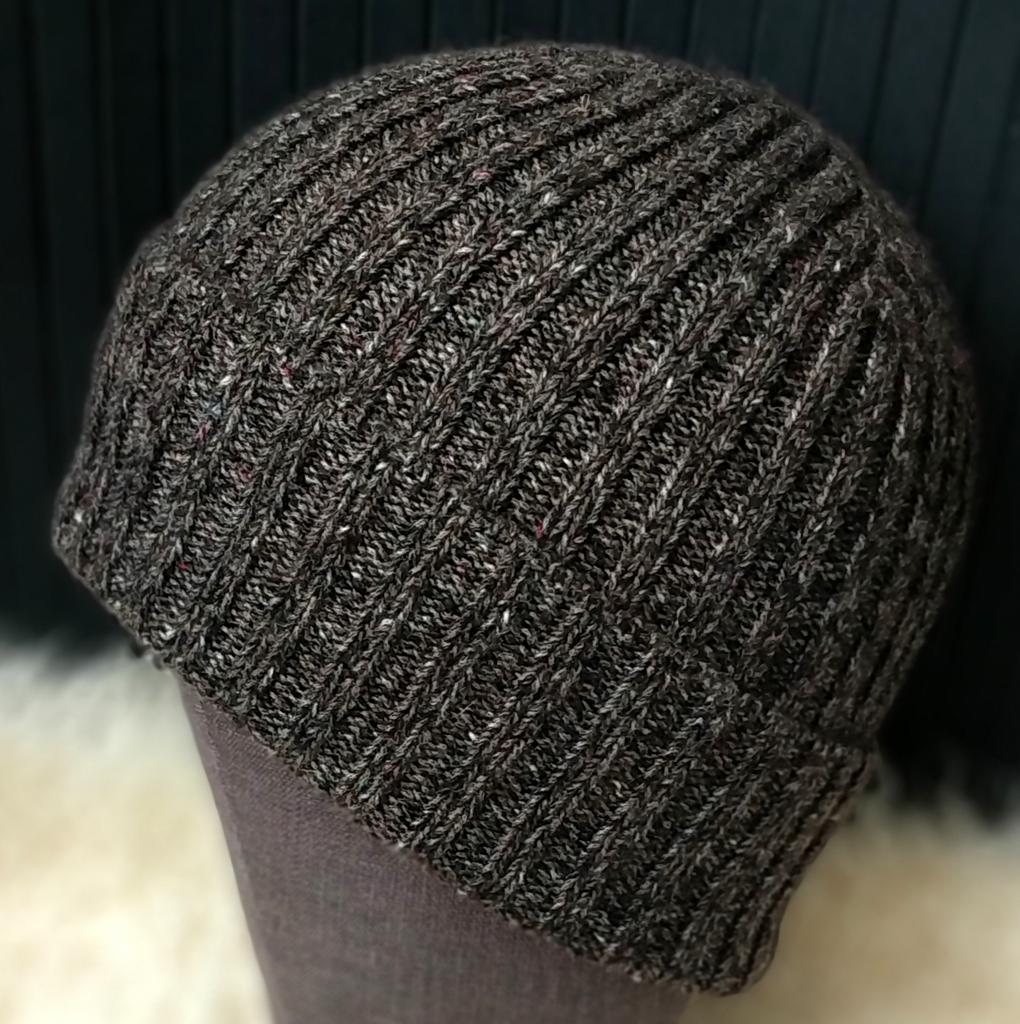 Шапка мужская из 100% кашемира